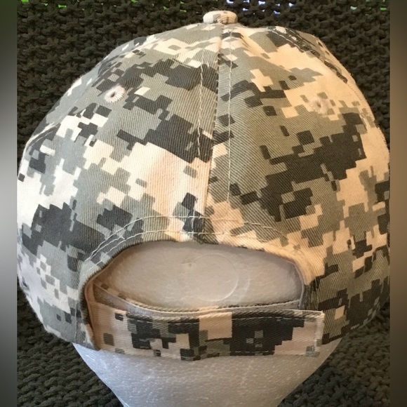 U of M Logo Unisex Pixelated Camouflage Baseball Cap, Cotton, Adj Close; OSFM - Picture 3 of 6